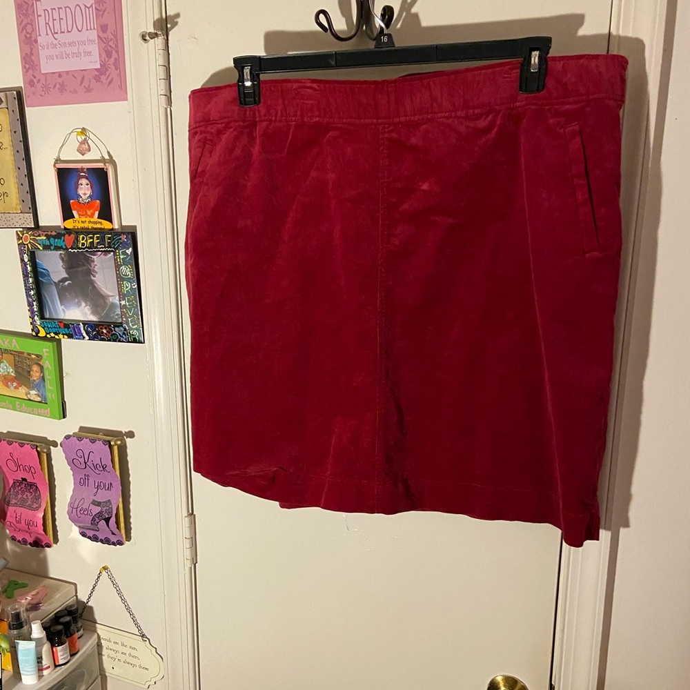 Corduroy skirt